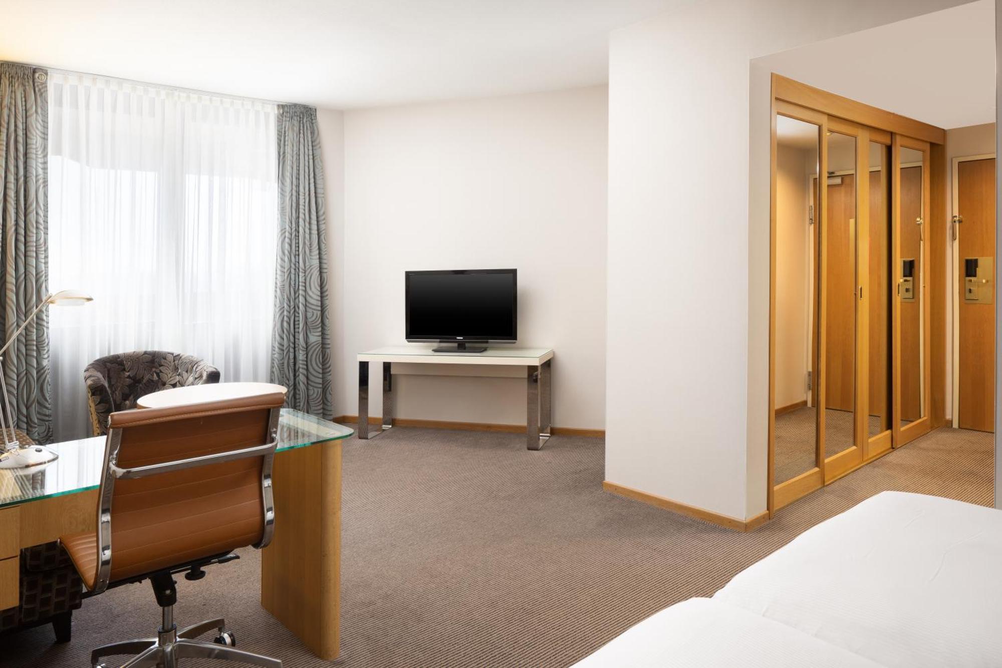 DoubleTree by Hilton Luxembourg Hotel Kamer foto